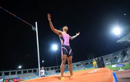 Το άλμα του Καραλή που τον... έστειλε στα «ουράνια» (vid)