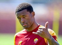 Υπέγραψε στην Αλ Ετιφάκ ο Βαϊνάλντουμ της Παρί Σεν Ζερμέν