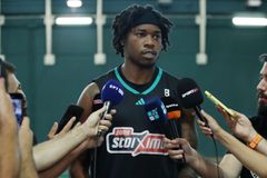 Χολμς: «Από τους αγαπημένους μου παίκτες στην Ευρώπη ο Λεσόρ - Να πάρουμε το 8ο» (vid)