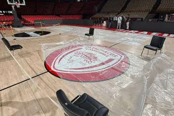 Ολυμπιακός: Πλημμύρισε το ΣΕΦ μετά την έντονη βροχόπτωση στην Αττική (pic)