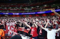 Ο Ολυμπιακός ευχαρίστησε τον κόσμο του για τη στήριξη στο Λονδίνο (pic)