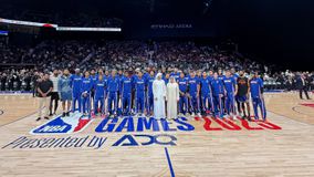 Επιβλητικοί οι Νικς στο φιλικό του Άμπου Ντάμπι, «καθάρισαν» τους Σίξερς