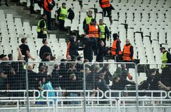 Ένταση στο ΟΑΚΑ μεταξύ οπαδών του Παναθηναϊκού και της Γκόου Αχέντ Ιγκλς (pics)