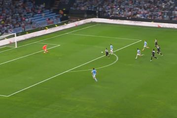 Ο Σβέντεμπεργκ βγήκε τετ α τετ και έκανε το 3-1 για τη Θέλτα κόντρα στον ΠΑΟΚ