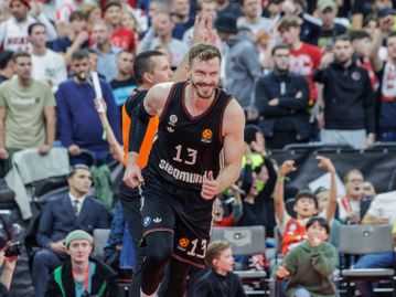 Το πιο... satisfying βίντεο της αγωνιστικής με τα 9 τρίποντα του Ομπστ (vid)