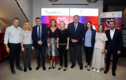 Τελετή παράδοσης των 29.543 ευρώ στο «Μαζί για το Παιδί» και υπόσχεση για περισσότερα χιλιόμετρα αλληλεγγύης!