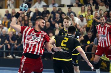 Ολυμπιακός - ΑΕΚ στους «16» του κυπέλλου χάντμπολ