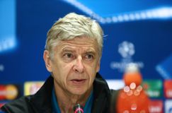 Βενγκέρ: «Πόσοι μπορούν να πουν ότι αρνήθηκαν τη Ρεάλ Μαδρίτης τρεις φορες; Εγώ μπορώ...»