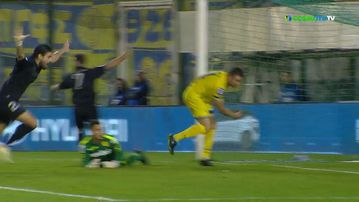 Αυτογκόλ του Τορεχόν κι 1-1 για την Athens Kallithea