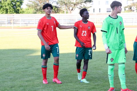 Ο Κριστιάνο Τζούνιορ στα χνάρια του πατέρα του: Το πρώτο του γκολ με την Κ16 της Πορτογαλίας (vid)