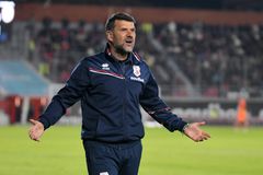 Οι αποδοκιμασίες στον Μπάτσι και η επόμενη μέρα στον πάγκο του Πανσερραϊκού