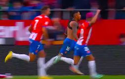 Η Χιρόνα με φοβερή ανατροπή στο τέλος πάτησε κορυφή