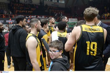 Επισκευάστηκε το πούλμαν, αναχωρεί για Αθήνα η ΑΕΚ