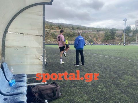 Αποκλειστικές φωτογραφίες: Ο Στέφανος Κασσελάκης στο δημοσιογραφικό πρωτάθλημα ποδοσφαίρου με τη φανέλα της «Αυγής» - Τραυματίστηκε και αποχώρησε