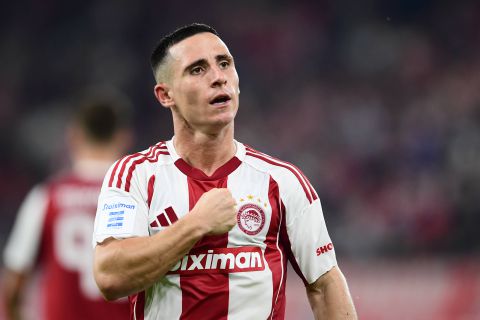 Δεν λυγίζει τίποτα τον Ποντένσε με... ορίζοντα το Καζακστάν!