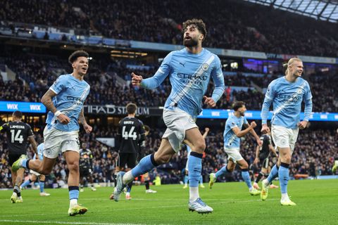 Η έξυπνη κίνηση του Γκβάρντιολ που «ξεκλείδωσε» το νικητήριο γκολ του Φόντεν (vid)