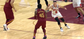 Με ΛεΜπρόν, Μίτσελ και Λούνεϊ το Top 10 του ΝΒΑ (vid)