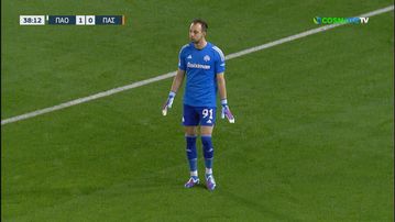 Την οδηγία του Τερίμ για ένα φάουλ ζήτησε ο Μπρινιόλι (vid)