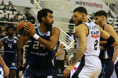 Προβληματίζουν οι χαμηλές «πτήσεις» του Πόλεϊ στον Κολοσσό