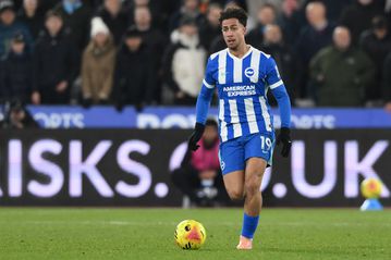 Ο Κωστούλας κάνει το ντεμπούτο του ως βασικός με την Μπράιτον στην Premier League