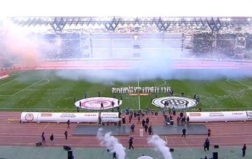 Η εκρηκτική ατμόσφαιρα από τους οπαδούς του Ολυμπιακού και του ΟΦΗ στο Betsson Super Cup