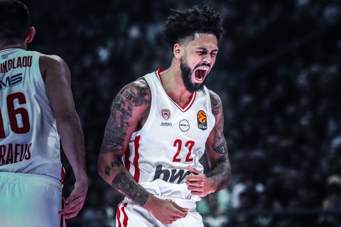 Ποδαρικό με τον καλύτερο τρόπο και ένας Ολυμπιακός που όταν παίζει έτσι δεν φοβάται κανέναν!