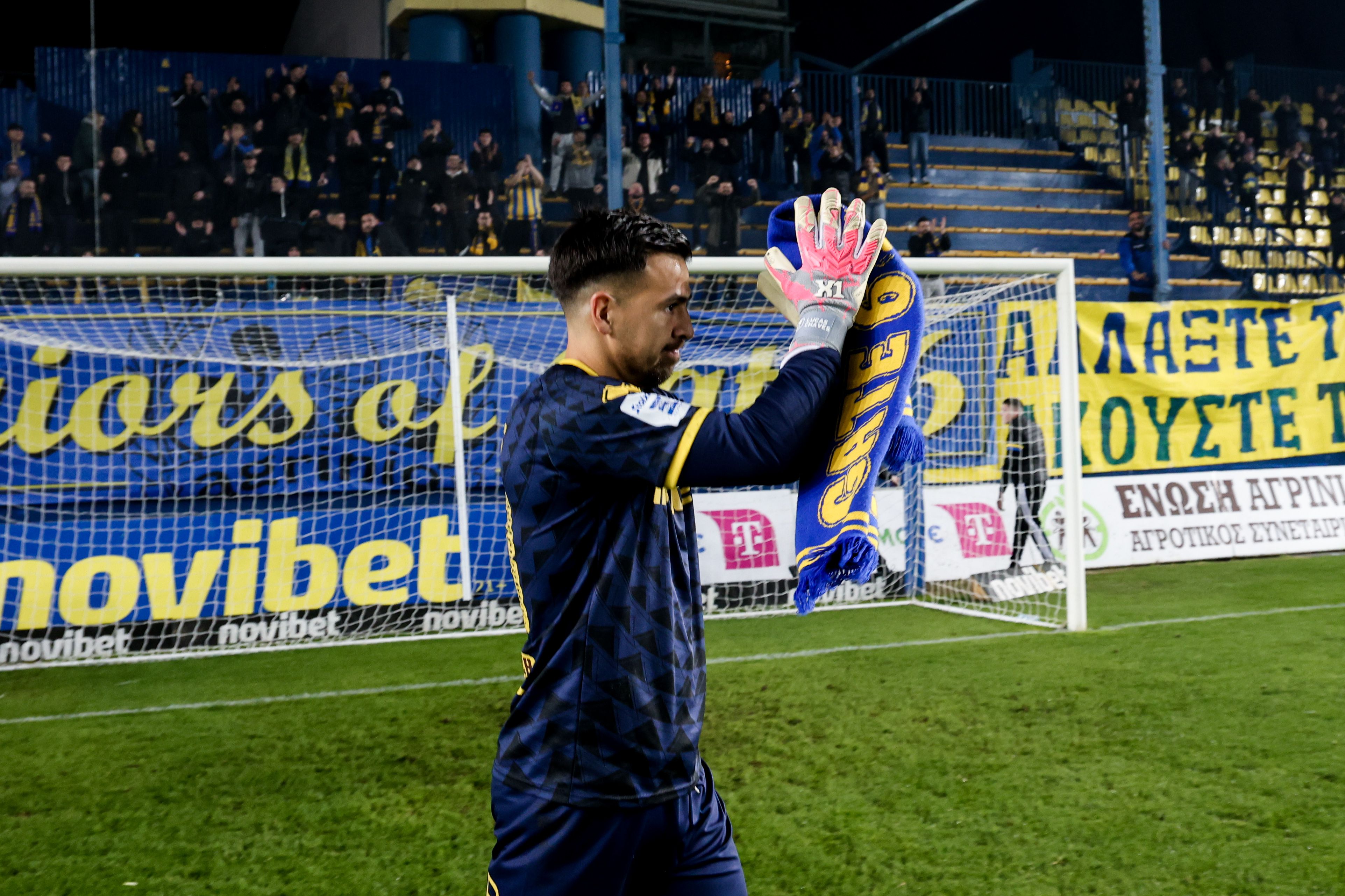 Λούκας Τσάβες: Ο «κοντός» που ξεχώρισε μέσα στο πλήθος