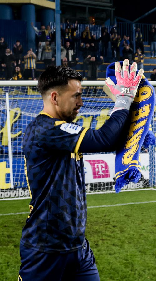 Λούκας Τσάβες: Ο «κοντός» που ξεχώρισε μέσα στο πλήθος