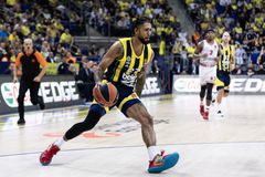 Ο Ντόρσεϊ ανέβασε τη θερμοκρασία: Είπε... καλημέρα στον Ολυμπιακό και στο Twitter επικρατεί πανικός