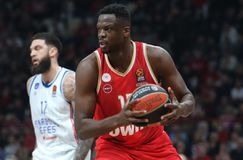 Σε ποιους υπολογίζει ο Μπαρτζώκας από τους τραυματίες του Ολυμπιακού για Παρί και Μπαρτσελόνα