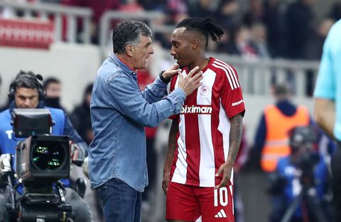 Μεντιλίμπαρ: «Χαρούμενος που ανανέωσε ο Ζέλσον, θα έχουμε λιγότερη δουλειά το καλοκαίρι»