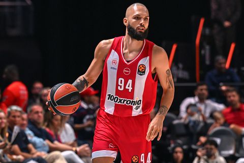 Εβάν Φουρνιέ τι έβαλες; Το «καυτό» τρίποντο του Γάλλου που έστειλε το ματς στην παράταση (vid)