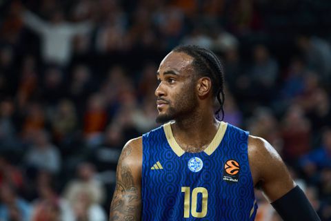 Ερυθρός Αστέρας, Φενέρ και Αρμάνι έστειλαν μήνυμα, νίκη χαρακτήρα για Μπάγερν