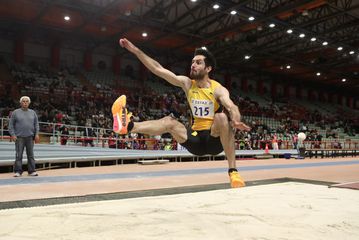 Δεύτερος ο Τεντόγλου στην Οστράβα με 8.23μ. - Νικητής ο Φουρλάνι στην πρώτη τους μονομαχία