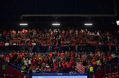 Περισσότεροι από 1000 οπαδοί του Ολυμπιακού στο Μιλάνο (pic)