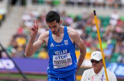 Οι αντίπαλοι του Τεντόγλου στον τελικό (vids)