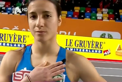 Τραγωδία στα Τέμπη: Συγκλόνισε η Εμμανουηλίδου αποτίοντας  φόρο τιμής στα αδικοχαμένα θύματα (vid)