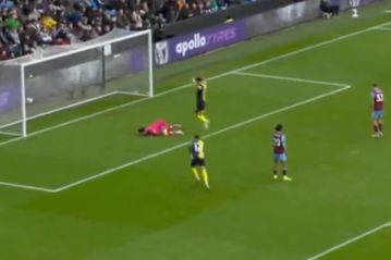 Πέρασε από το Turf Moor η Μπόρνμουθ και «βύθισε» ακόμα περισσότερο την Μπέρνλι στη βαθμολογία