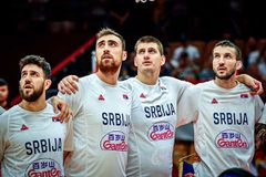 Ο Γιόκιτς θέλει τον Μιλουτίνοφ στο NBA (vid)