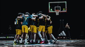 Φεύγει από το Άμπου Ντάμπι με πτήση τσάρτερ η ομάδα Κ18 του Άρη