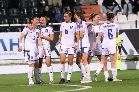 Η Μάρκου άνοιξε το σκορ για την Ελλάδα και αφιέρωσε το γκολ της στην Καπνίση