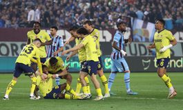 Εξαλλη η Τράμπζονσπορ με την τιμωρία της: «Γ*** την δικαιοσύνη, παραιτηθείτε»