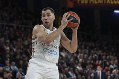 Ο Καμένιας αποθεώνει το T-Center και εξηγεί γιατί ο Μιλουτίνοφ είναι ο δυσκολότερος αντίπαλος