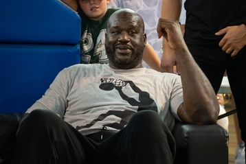 Όταν ο Σακίλ Ο’Νιλ δίνει συμβουλές σχέσεων: Γιατί η απόλυτη ειλικρίνεια δεν είναι πάντα η λύση