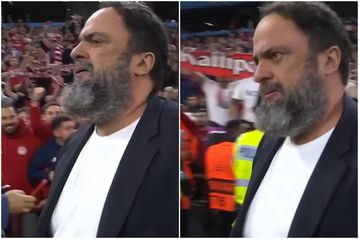 Συγκινημένος ο Μαρινάκης, έγινε ένα με τους οπαδούς του Ολυμπιακού στις κερκίδες (vid)