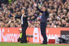 Ο Μεντιλίμπαρ έσπασε το σερί με τον Έμερι και το έκανε με εμφατικό τρόπο (vid)