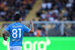 Η τρομερή Νάπολι «άλωσε» την έδρα της Λέτσε και πλησιάζει στο 4ο πρωτάθλημα