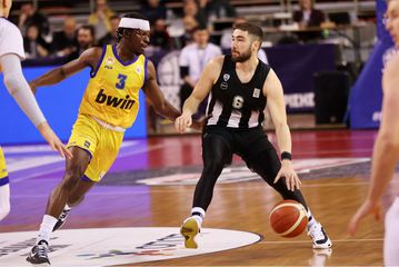 Πράξη... πρώτη στους «τελικούς της παρηγοριάς» για Περιστέρι και ΠΑΟΚ