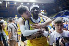 Από το Περιστέρι στο Μόναχο! Ο Σιλβέν Φρανσίσκο ανακοινώθηκε από την Μπάγερν (vid)