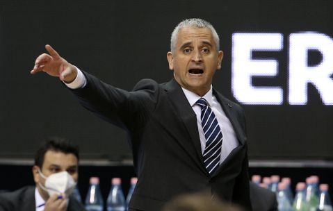 Σεισμός στην Ευρωλίγκα: «Αναλαμβάνει για τρία χρόνια την Εφές ο Κοκόσκοφ»